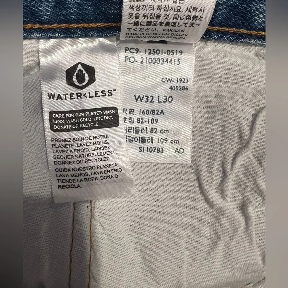 Levi’s Original Straight Button Fly 501’s -NWT - Picture 7 of 9